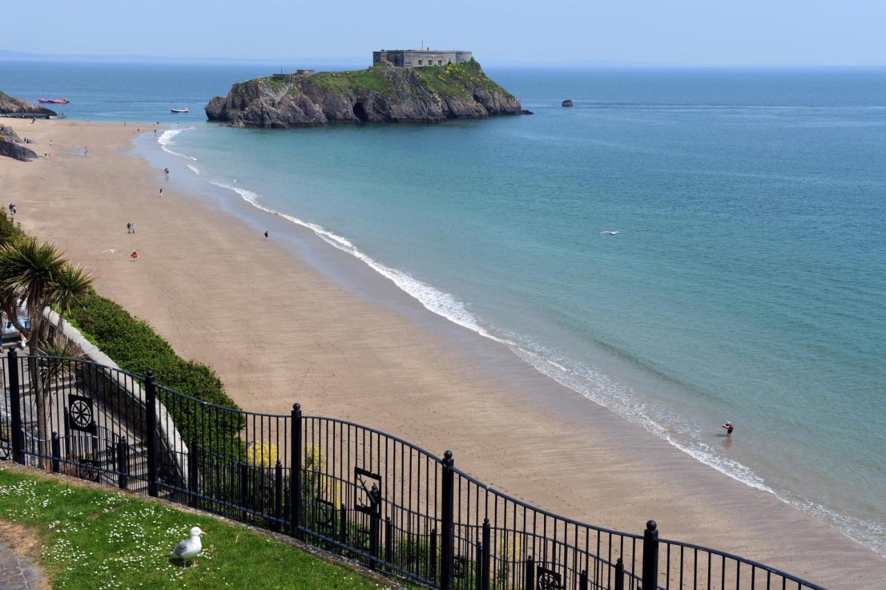 Clarence House Hotel Tenby Extérieur photo